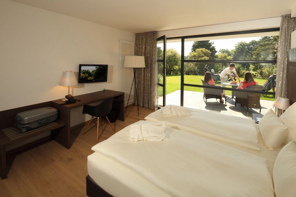 Golfhotel Gut Neuenhof Френденберг Екстер'єр фото